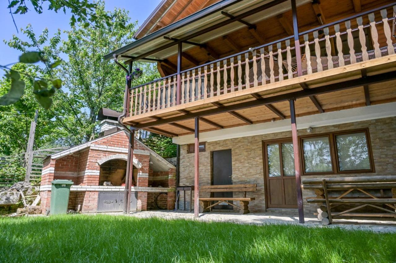 Forest Dream Lake House Jajce Esterno foto