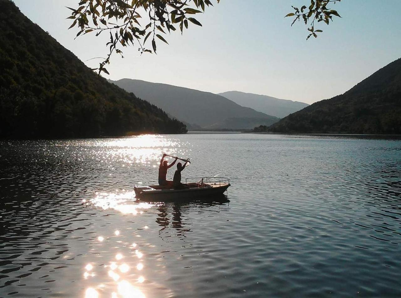 Forest Dream Lake House Jajce Esterno foto