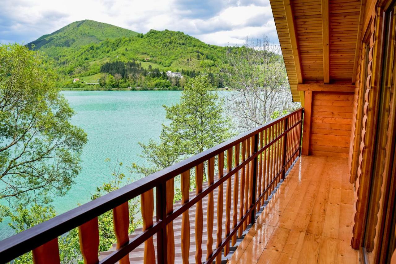 Forest Dream Lake House Jajce Esterno foto